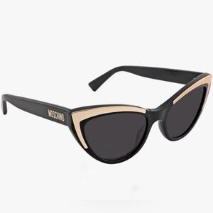 Brand new authentic moschino cat eye sun glasses